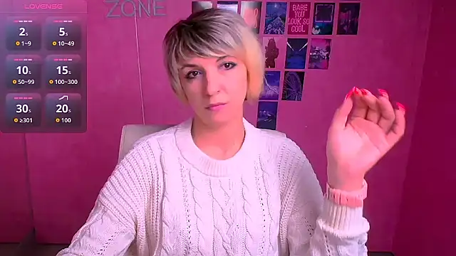 Lana Foxyy online show from 03/22/26, 05:55