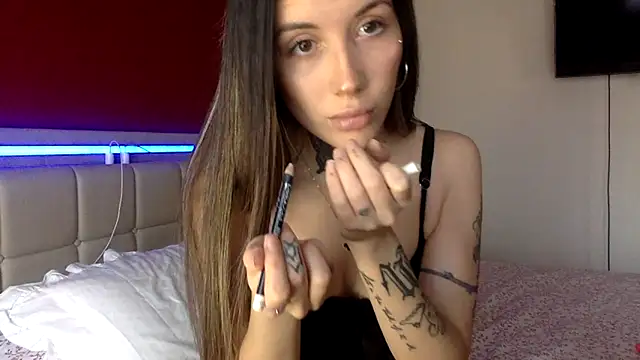 saphirafox online show from 03/12/26, 02:34