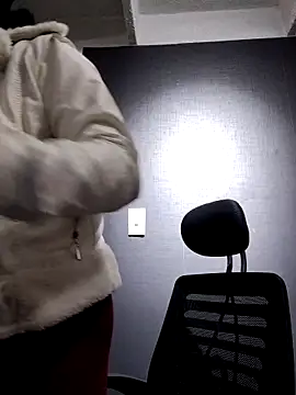 Venuz Rivers  online show from 01/16/26, 12:42