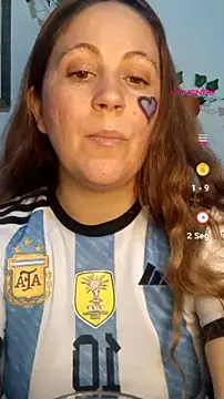 Snapshot of SofiEsteves chatting on 07/19/26, 04:22 SofiEsteves online show from 07/19/26, 04:22