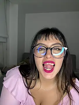 Snapshot of justmariee chatting on 03/28/26, 02:55 justmariee online show from 03/28/26, 02:55