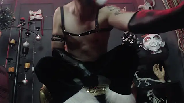 Snapshot of zain__kreigger69 chatting on 12/18/25, 05:35 zain kreigger69 online show from 12/18/25, 05:35