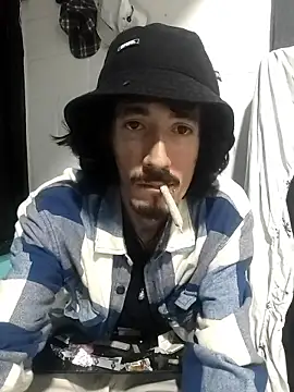 sk8-boy online show from 01/18/26, 11:08