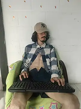 sk8-boy online show from 03/19/26, 02:10