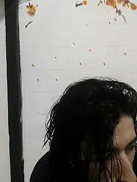 Snapshot of sk8-boy chatting on 05/12/26, 09:34 sk8-boy online show from 05/12/26, 09:34