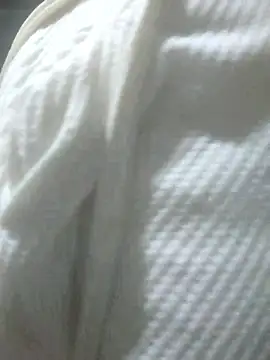 Snapshot of Camellia-Pink chatting on 01/08/26, 12:46 Camellia-Pink online show from 01/08/26, 12:46