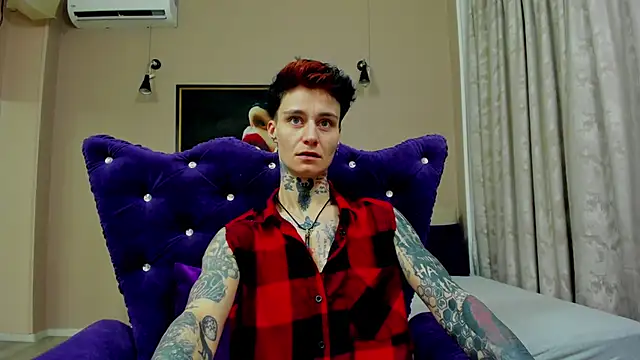 Snapshot of KennyXSX chatting on 02/17/26, 04:02 KennyXSX online show from 02/17/26, 04:02