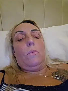 theblondecocklover online show from 02/24/26, 12:30