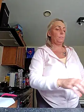 theblondecocklover online show from 03/31/26, 09:32