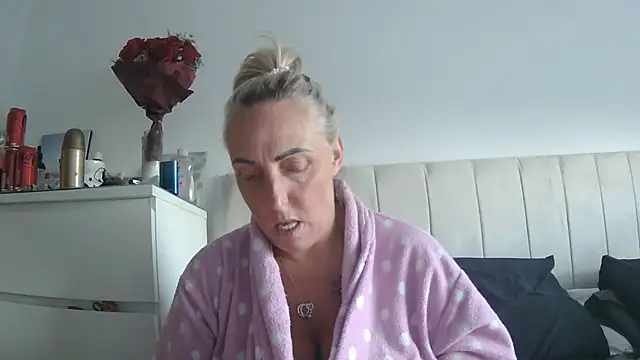 theblondecocklover online show from 04/22/26, 06:53