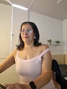 christy ant online show from 04/20/26, 06:31