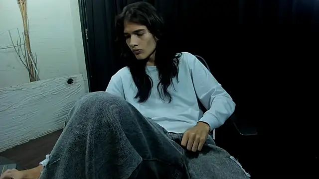 StarCrow19 online show from 12/18/25, 08:26