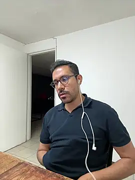 Snapshot of AdrianGarcia89 chatting on 07/30/26, 01:15 AdrianGarcia89 online show from 07/30/26, 01:15