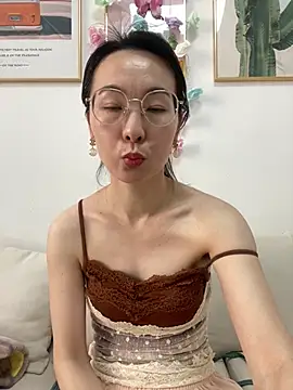 you-005 online show from 03/15/26, 02:28