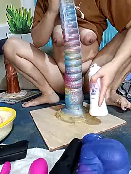 hi-miki online show from 04/09/26, 08:58