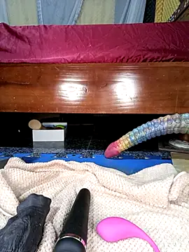 hi-miki online show from 04/17/26, 01:47