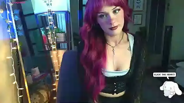 itscleomoon online show from 04/17/26, 11:08