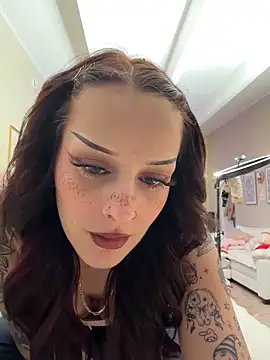 itscleomoon online show from 04/29/26, 05:33