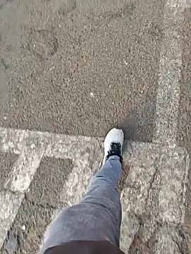 AqueousCrepe online show from 04/23/26, 12:40