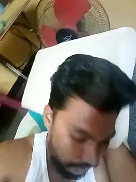 LUSTBOY4321 online show from 04/19/26, 07:38