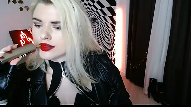 Ariana Saint online show from 04/02/26, 07:44