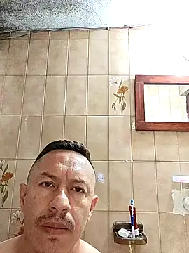 Snapshot of L_hotcream chatting on 02/12/26, 01:28 L hotcream online show from 02/12/26, 01:28