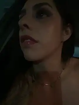 Monahhliza online show from 12/21/25, 12:51