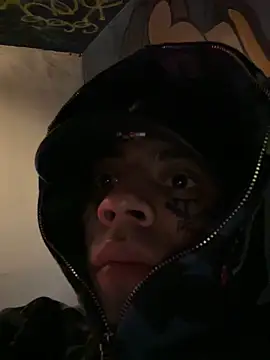 baby young online show from 04/26/26, 04:48