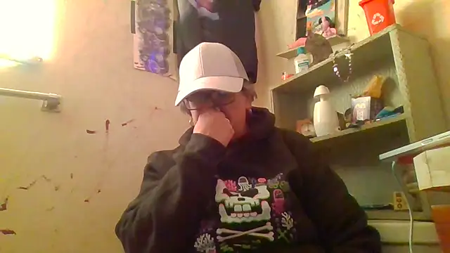 becky1111 online show from 04/20/26, 01:58