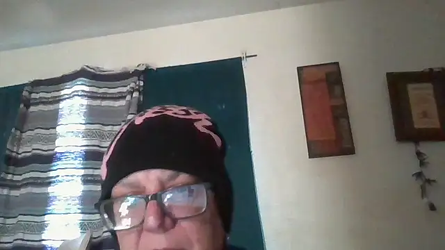 becky1111 online show from 04/22/26, 01:34