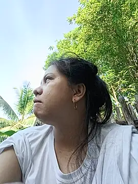 Snapshot of annawet chatting on 05/21/26, 10:50 annawet online show from 05/21/26, 10:50