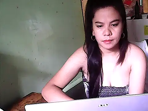 Snapshot of annawet chatting on 07/02/26, 02:00 annawet online show from 07/02/26, 02:00