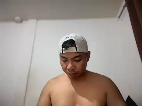 chubbybear 08 online show from 02/12/26, 02:12