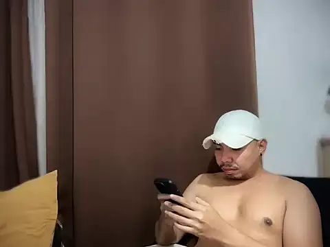 chubbybear 08 online show from 02/20/26, 05:26