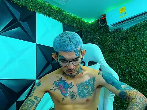 Boy tatto77 online show from 01/31/26, 07:11