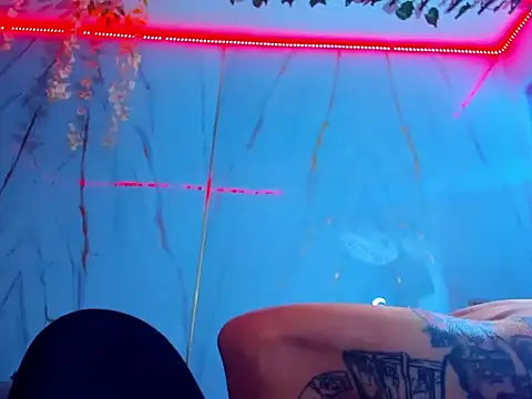 Boy tatto77 online show from 04/14/26, 01:11