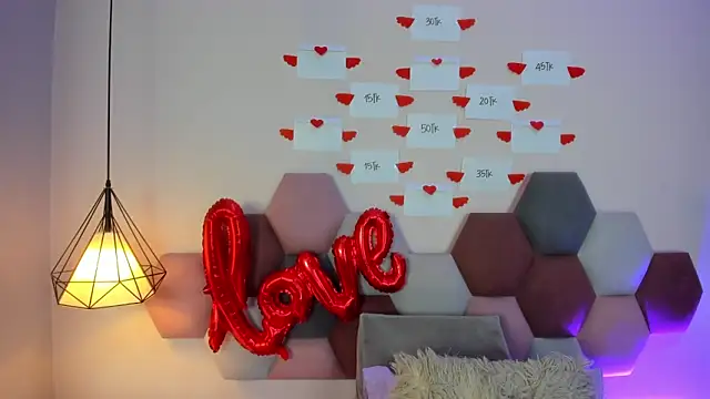 GahiaBelucci online show from 02/14/26, 12:24