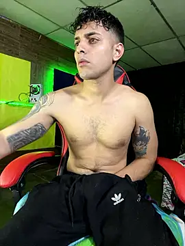 JustynAle2025 online show from 01/10/26, 02:35