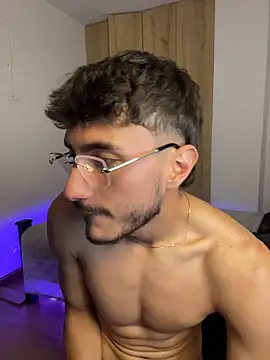 LIAM COLT online show from 04/21/26, 01:42