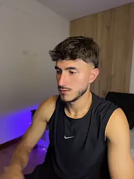 LIAM COLT online show from 04/24/26, 12:13