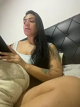 Nini  online show from 02/10/26, 01:59