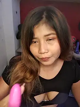 Michelle Ju17 online show from 12/18/25, 07:42