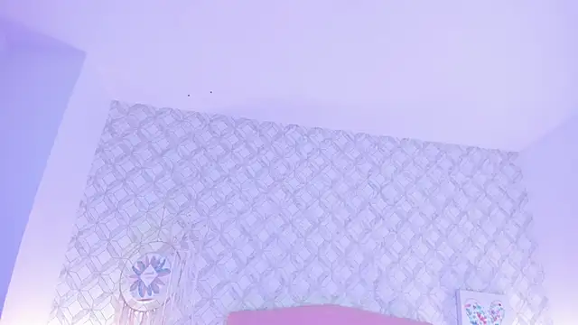 amber  ferrera online show from 03/01/26, 07:38