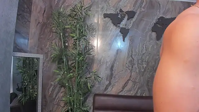 Snapshot of Noah_Clarkk chatting on 02/18/26, 11:22 Noah Clarkk online show from 02/18/26, 11:22