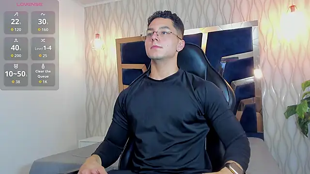 Noah Clarkk online show from 03/03/26, 05:19