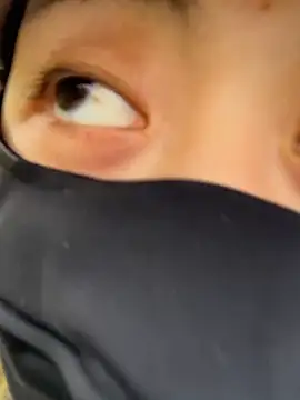 zzdd999 online show from 04/22/26, 01:41