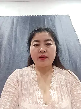 Snapshot of Jumi_livesexy chatting on 02/19/26, 10:39 Jumi livesexy online show from 02/19/26, 10:39