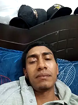 Snapshot of negrito_sexxxo chatting on 12/22/25, 12:13 negrito sexxxo online show from 12/22/25, 12:13