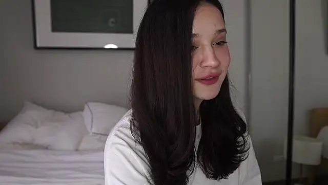 bonjour nihao hello online show from 02/22/26, 04:35