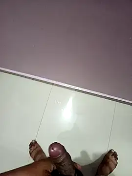 Snapshot of notyg240 chatting on 03/23/26, 02:48 notyg240 online show from 03/23/26, 02:48